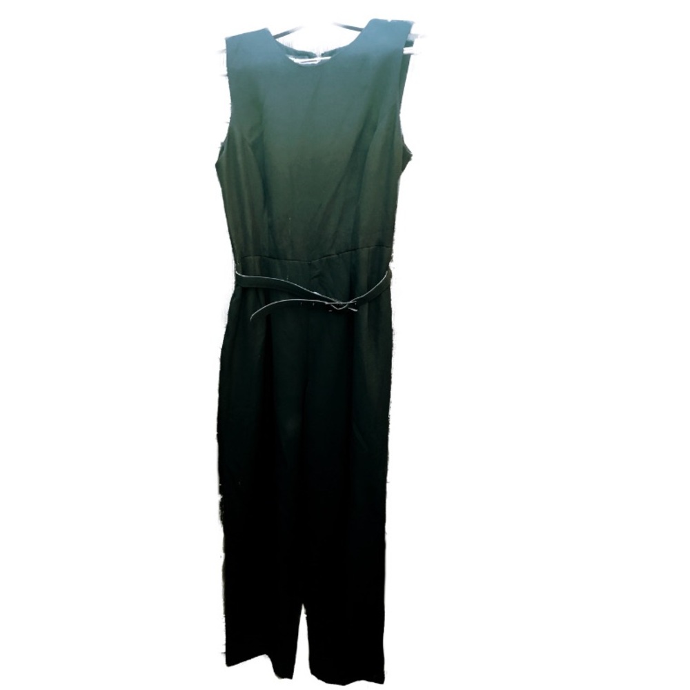 🌹🌹Liz Claiborne Sleeveless Jumpsuit Size 14 BNWOT🌹🌹